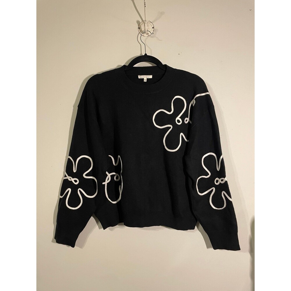 BaeVerly Black Sweater